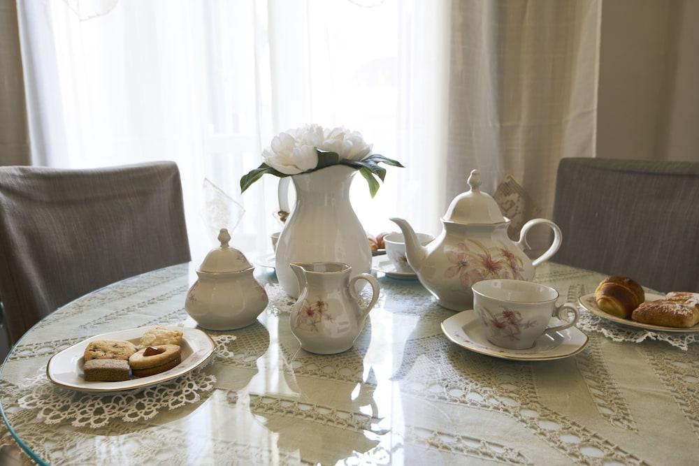 Santuzza Art Hotel 3*