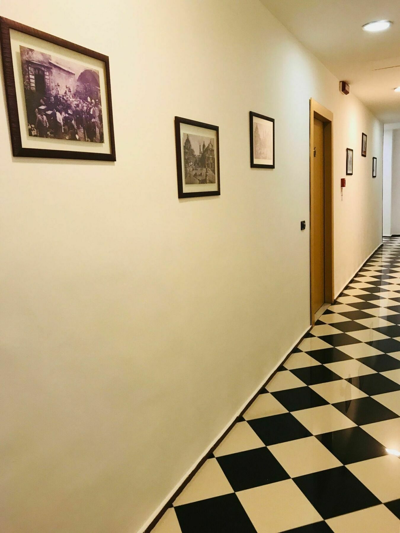 Santuzza Art Hotel CTA
